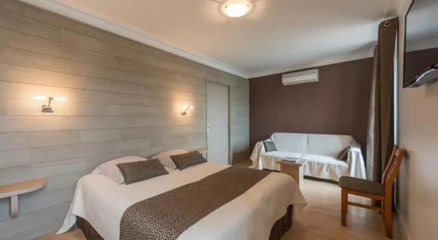 Номер Standard Logis Hotels - Au Poisson dArgent - Hôtel 3 étoiles et restaurant