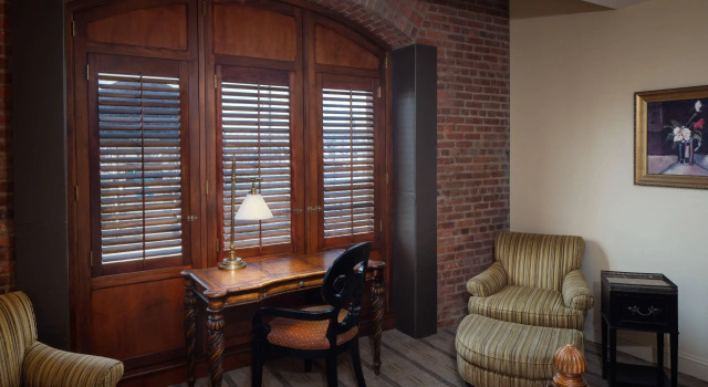 Четырёхместный номер Standard The Inn at Hendersons Wharf, an Ascend Collection Hotel
