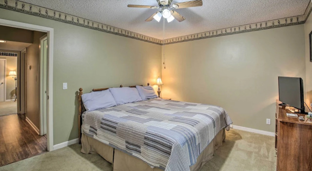 3 Mi to Golf: Hot Springs Village Retreat w/ Deck