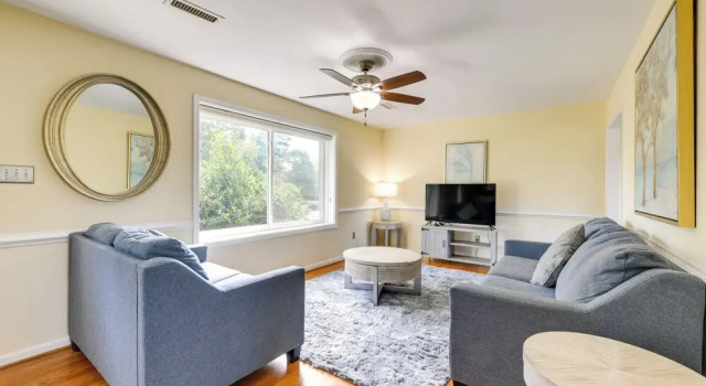 Коттедж 8 Mi to Richmond: Pet-friendly Vacation Rental!