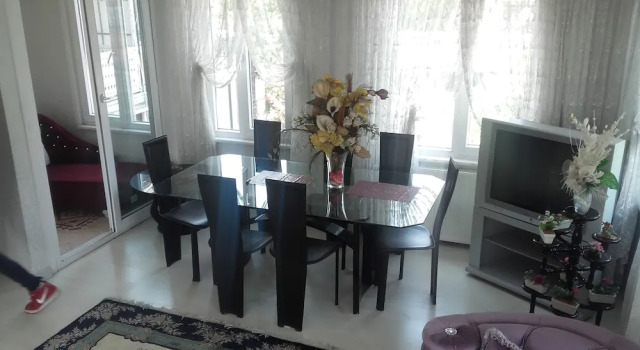 Turquoise Family Suites Apartment, Забронировать Апартаменты/квартира Отели Стамбула с парковкой, рядом с Базар Араста, Парковка