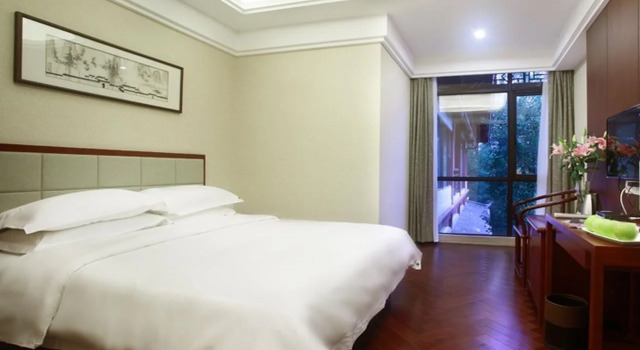 Guilin Zizhou Panorama Resort, Забронировать Курортный отель Отели Гуйлинь по системе «всё включено», рядом с Elephant Trunk Hill, Всё включено