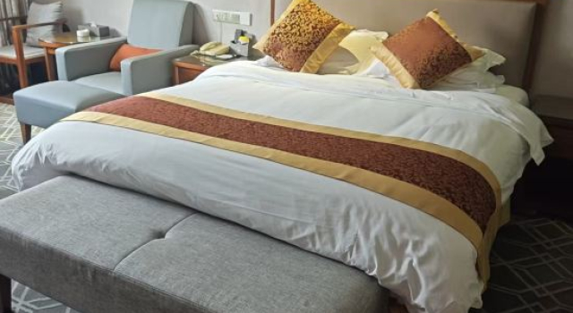 Люкс Business Yao Lake Pearl Hotel