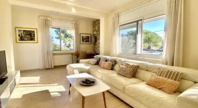 Villa Mimosa, Забронировать Вилла Ла-Амеллья-де-Мар El Baix Ebre, рядом с Platja de Cala Forn