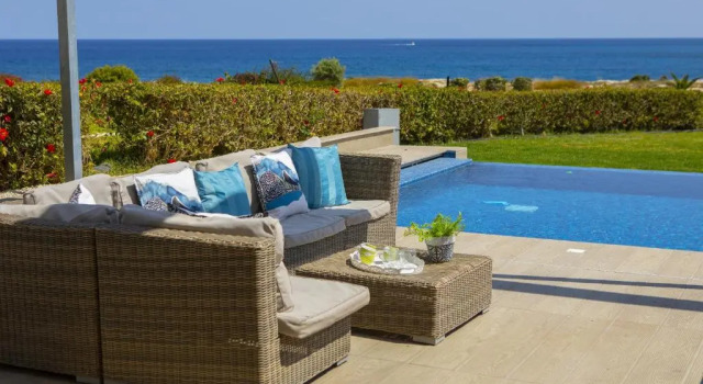 Protaras Seafront Villa Infinte Aretousa, Reservar Vila Protaras Famagusta