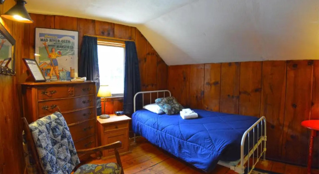 Номер Standard Hyde Away Inn