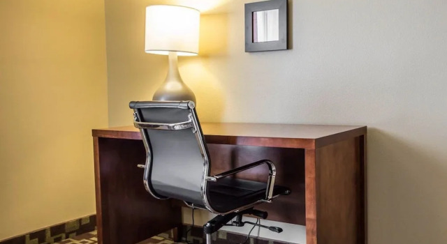 Comfort Inn & Suites, Забронировать Отель Отели Южной Каролины с завтраком, Завтраки