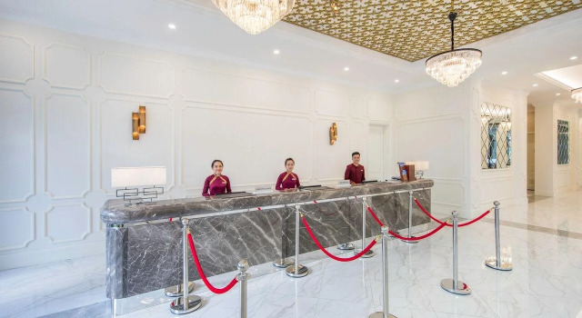 Melia Vinpearl Cam Ranh Beach Resort