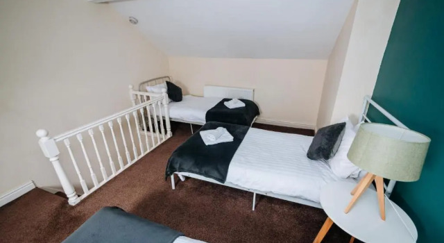 Коттедж Highfield Lodge