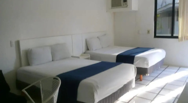 Camera quadrupla Standard Mar Paraiso Queen
