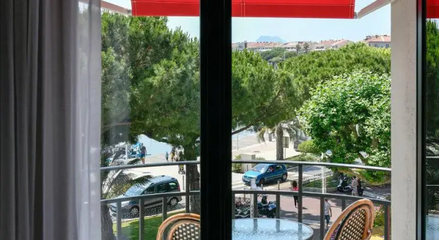Двухместный номер Superior с видом на море Hôtel Restaurant le Touring
