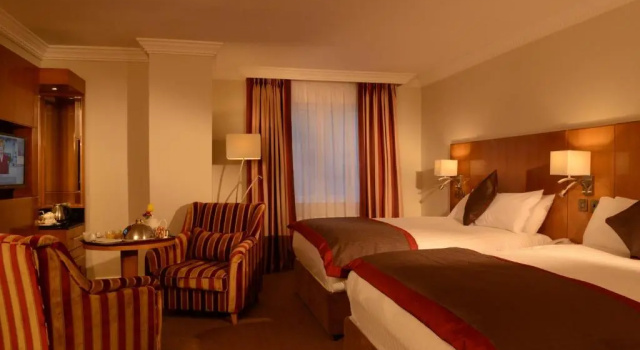 Семейный номер Standard Clanree Hotel & Leisure Centre