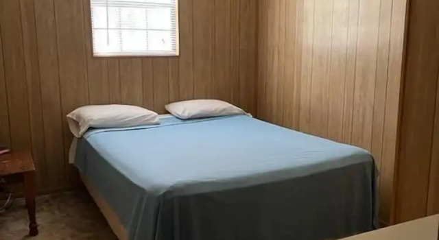 Коттедж с 2 комнатами Rayburn Resorts