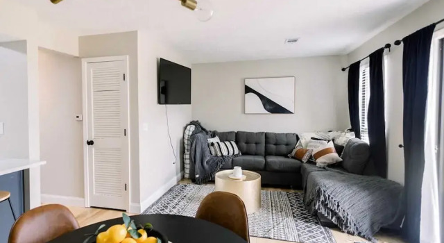 Suite Dreams Condo for 4, Забронировать Апартаменты/квартира Отели Table Rock Lake с парковкой, Парковка