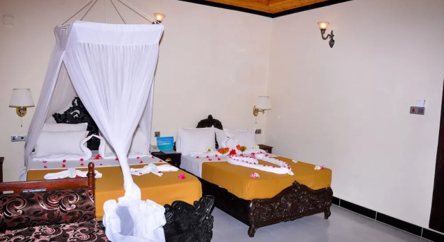 Трёхместный семейный номер Standard Forodhani Park Hotel