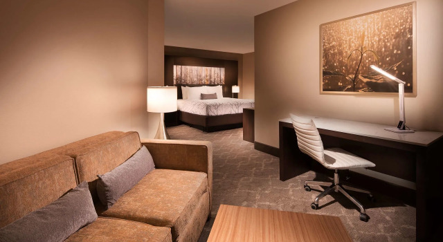 Aiden by Best Western Warm Springs Hotel and Event Center, Book Hotel Hoteller i Warm Springs med parkering, Parkering