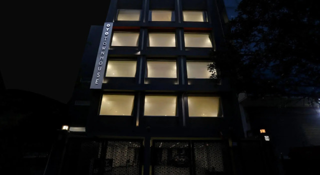 Townhouse Aerosky Grand Near Dwarka Sector 21 Metro Station
