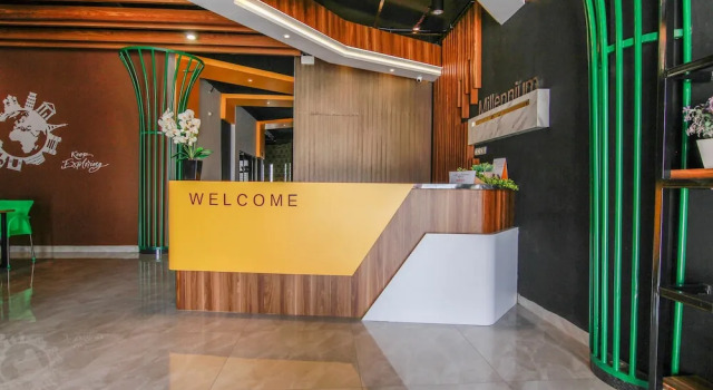 OYO 3476 Millenium Inn, Rezervovat Hotel Hotely v Medan s parkováním, Parkování