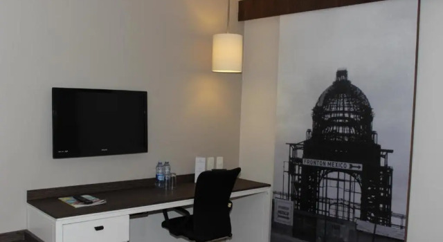 Номер Standard Hotel Plaza Revolución