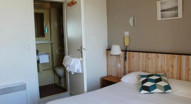 Двухместный номер Economy Hotel Mer et Forêt