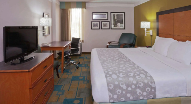 Двухместный номер Standard La Quinta by Wyndham Houston Stafford Sugarland