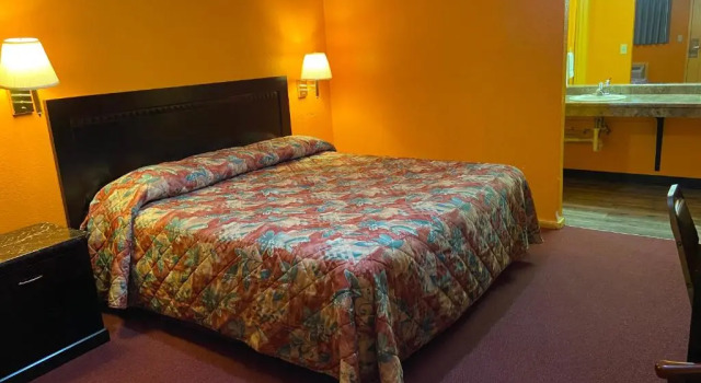 Standard Zimmer Pratt Budget Inn