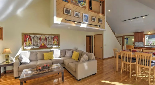 Families Welcome! East Falmouth Home 4 Mi to Beach
