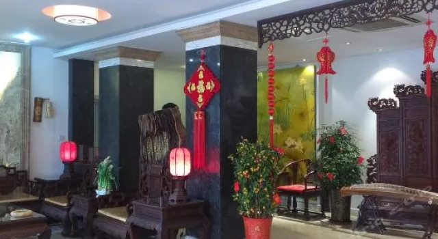 Yangzhou Xingchen Yongle Theme Hotel, Prenota Hotel Yangzhou Jiangsu