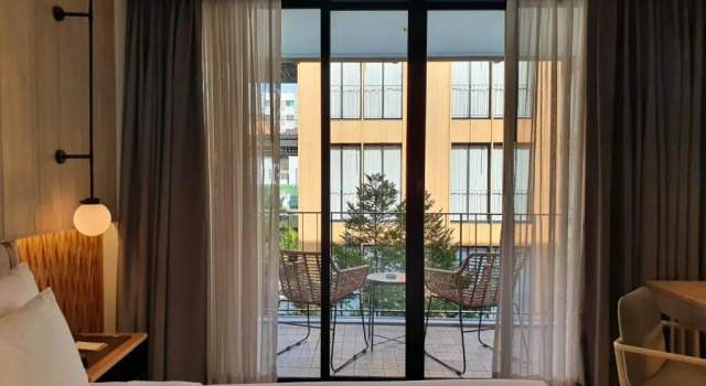 Полулюкс с балконом Craftsman Bangkok