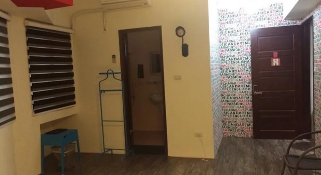 Traveler Station R15, Забронировать Гостевой дом Zuoying District Гаосюн, рядом с Станция метро Kaohsiung Arena