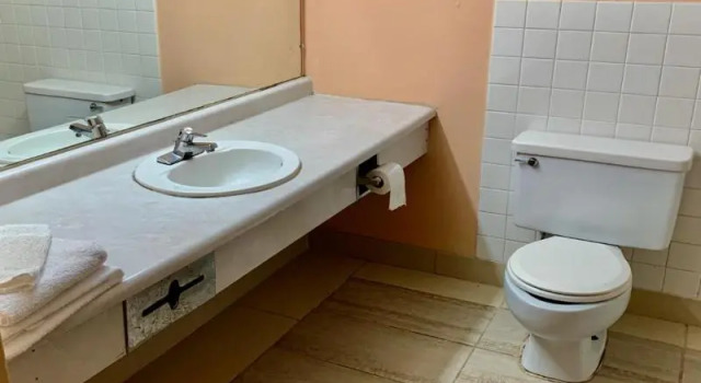 Номер Deluxe Red Carpet Inn & Suites Lima -Listing Partner