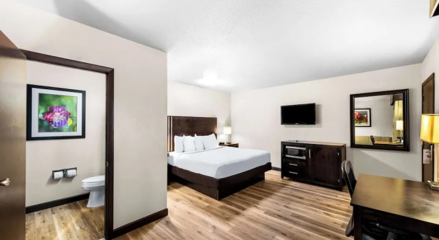 Номер Premium Americas Best Value Inn Marquette