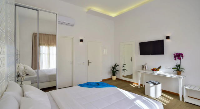 Номер Superior Elia Portou Luxury Residence