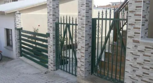Daniela Apartments, Book Apartment  