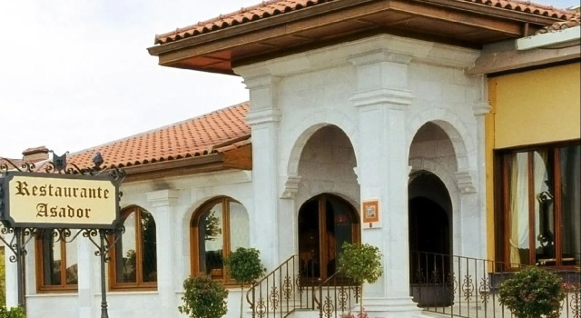 Hotel Spa Tudanca Aranda, Забронировать Курортный отель Фуэнтеспина Кастилия и Леон
