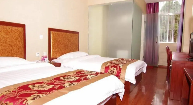 Changrui Hotel Kunming International Airport, Rezerwuj Hotel Kunming Yunnan