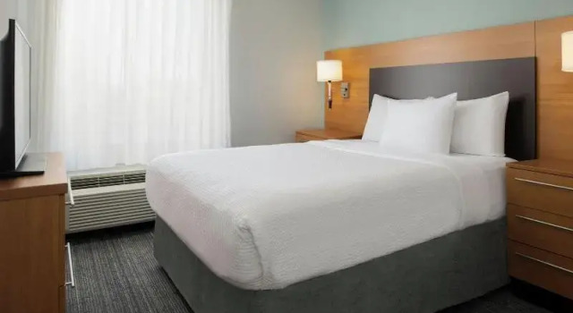 Четырёхместный люкс TownePlace Suites by Marriott Jackson Ridgeland/The Township at Colony Park