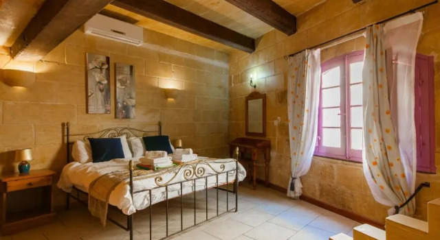 Gozitan Farmhouse with Pool - PP 1, Varaa Hotelli San Lawrenz Gozo