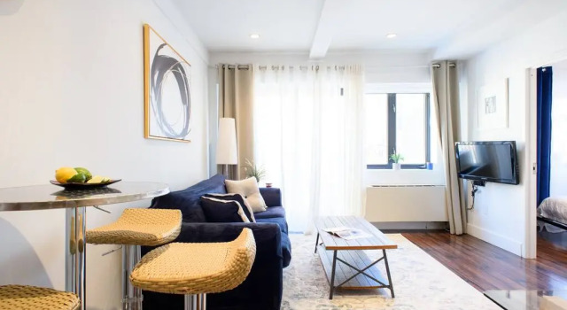 809-4a 1BR With W D Columbus Circle