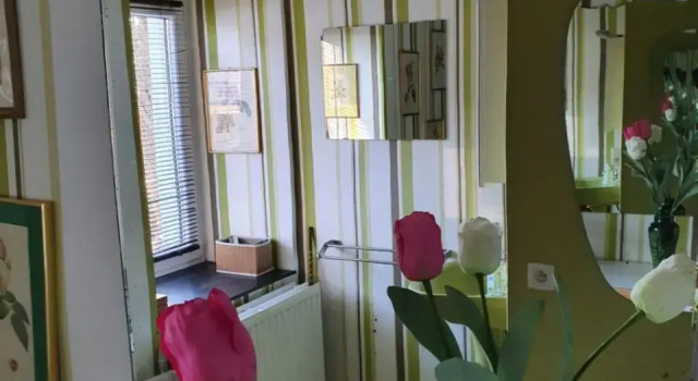 Sur la Rive Vierre, Забронировать Отель Шини 