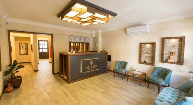 Полулюкс OLD TOWN BOUTIQUE HOTEL