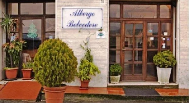 Albergo Belvedere Penta Hotel, Varaa Hotelli Catanzaro Calabria