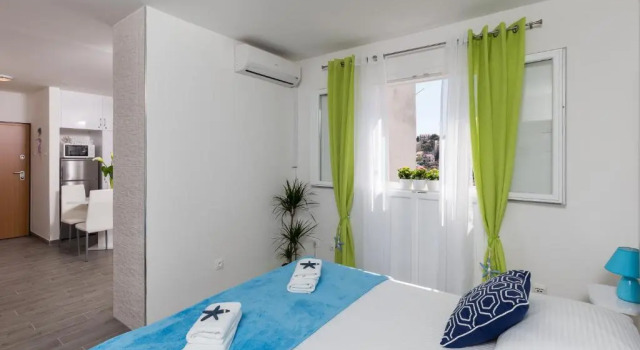 Студия с видом на город Apartment South Side