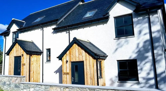 Stunning 3-bed Cottage in the Village of Tomintoul, Prenota Casa vacanze Hotel a Grampian con parcheggio, Parcheggio