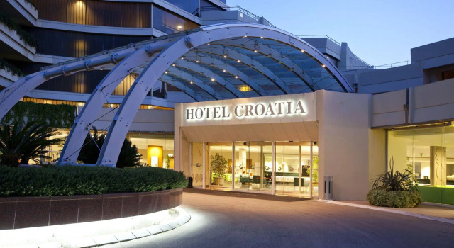 Hotel Croatia, Забронировать Отель Отели Цавтат 5 звезд, рядом с Пляж Жал, 5*