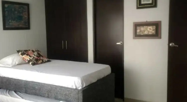 Apartment in Front of the Sea 519A