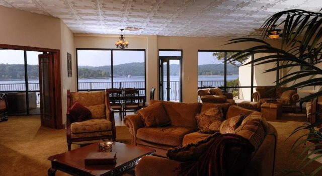DMonaco Resort Condos on Table Rock Lake, Buchen Sie Resort Ridgedale Ozark