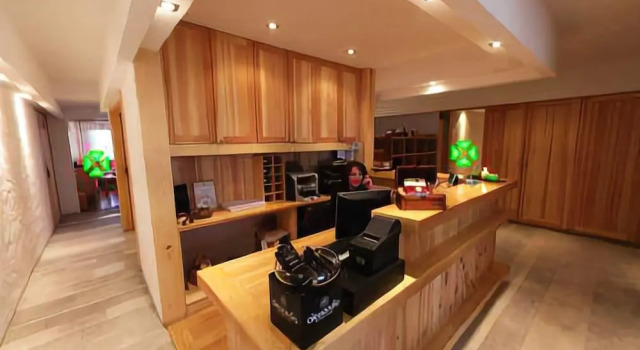 Merona Hotel