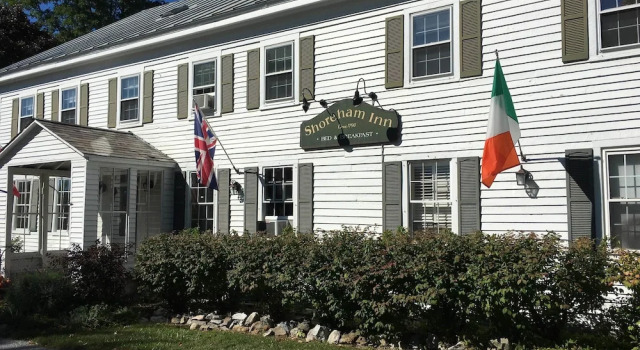 Shoreham Inn Bed & Breakfast, Buchen Sie Hotel Shoreham Vermont