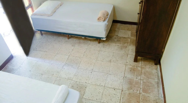 Hostal Castillo, Rezerwuj Hostel Granada Granada Region